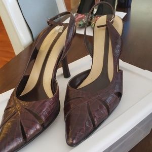 Dark Purple/Plum Heel